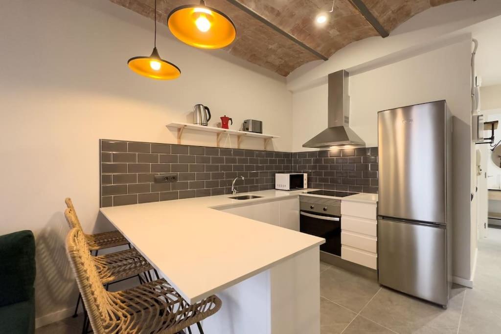 Bebarceloner Sants Apartments - 2 Bedrooms المظهر الخارجي الصورة
