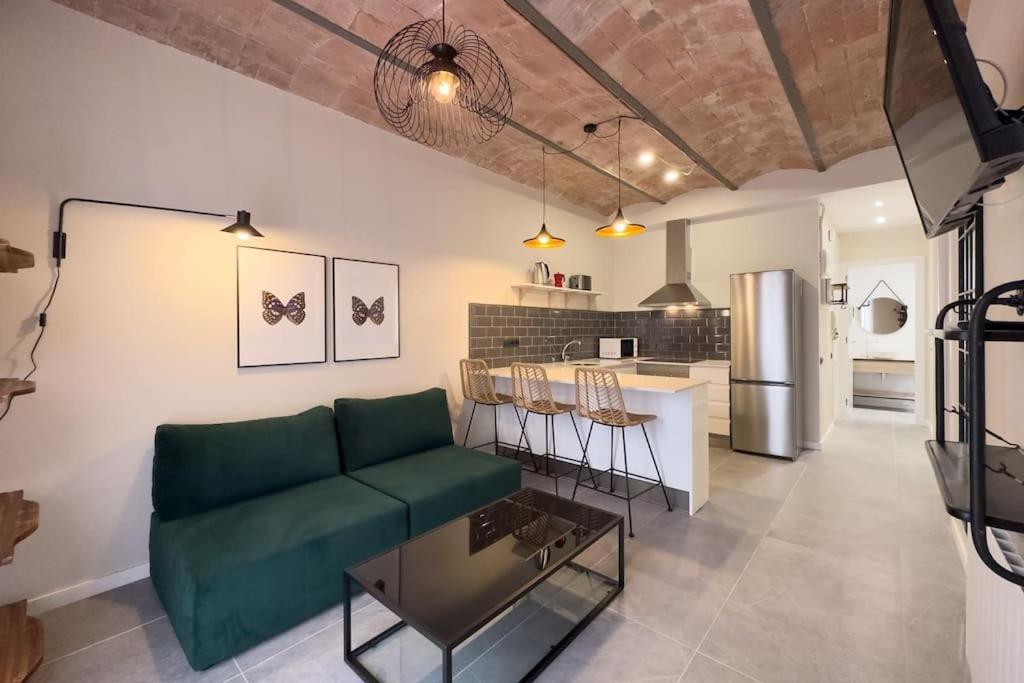 Bebarceloner Sants Apartments - 2 Bedrooms المظهر الخارجي الصورة